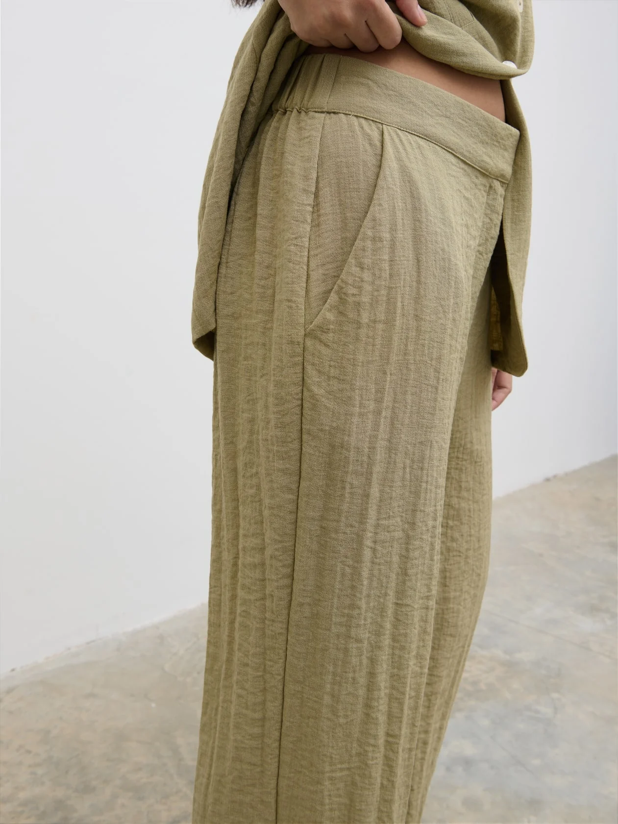 Remy Trousers - Olive - Image 4