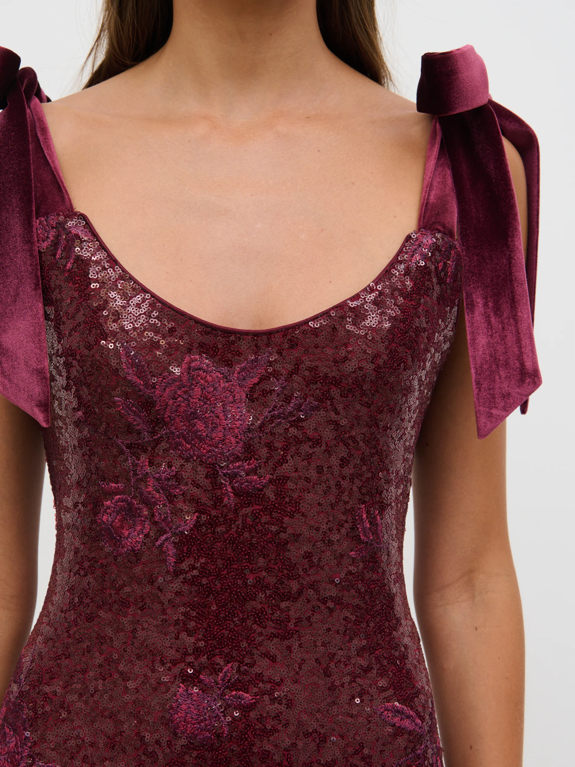 Romy Tie Sequin Midaxi Dress - Wine Floral Sequin - Image 4