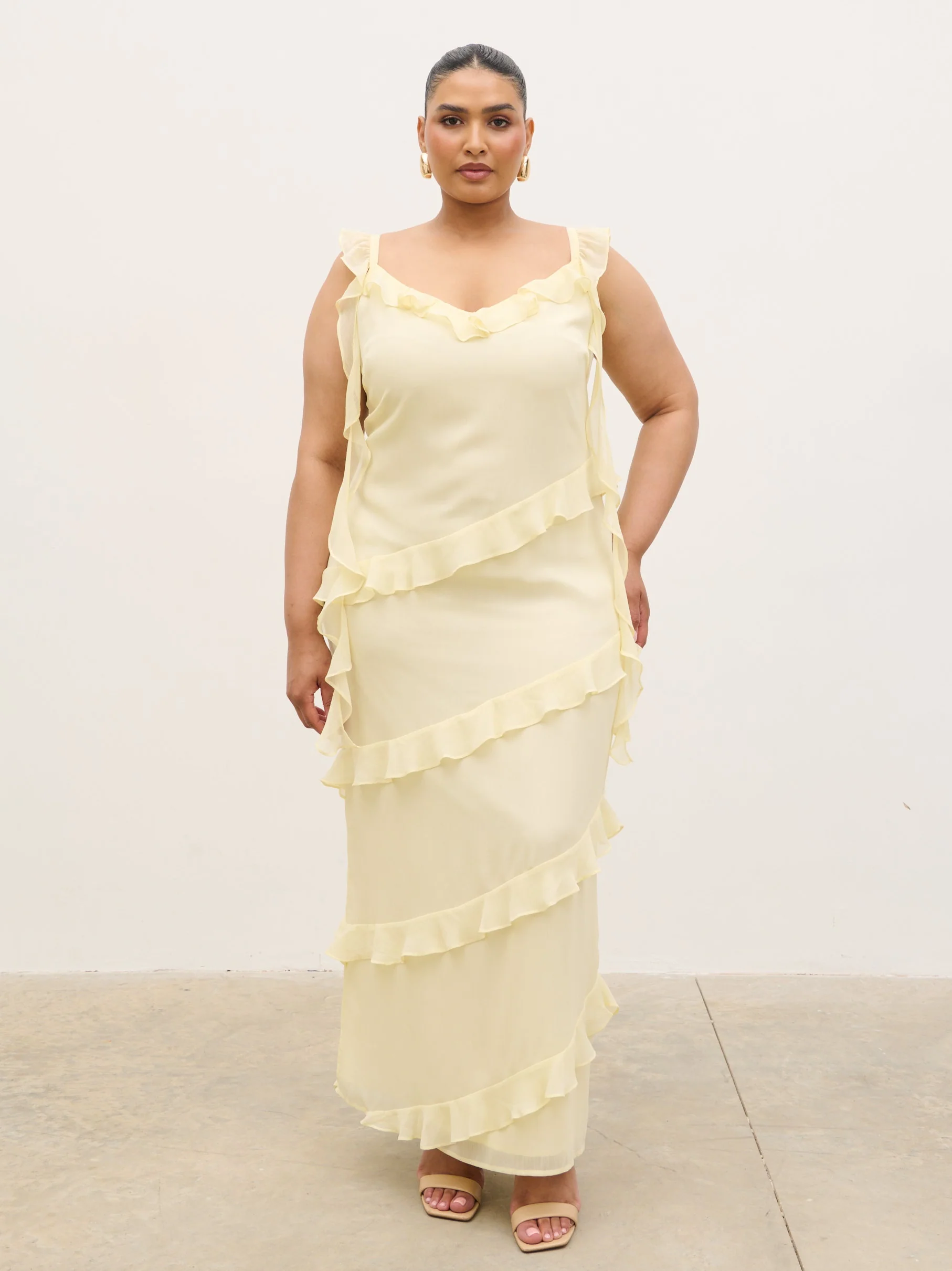 Rue Ruffle Maxi Dress Curve - Lemon - Image 5