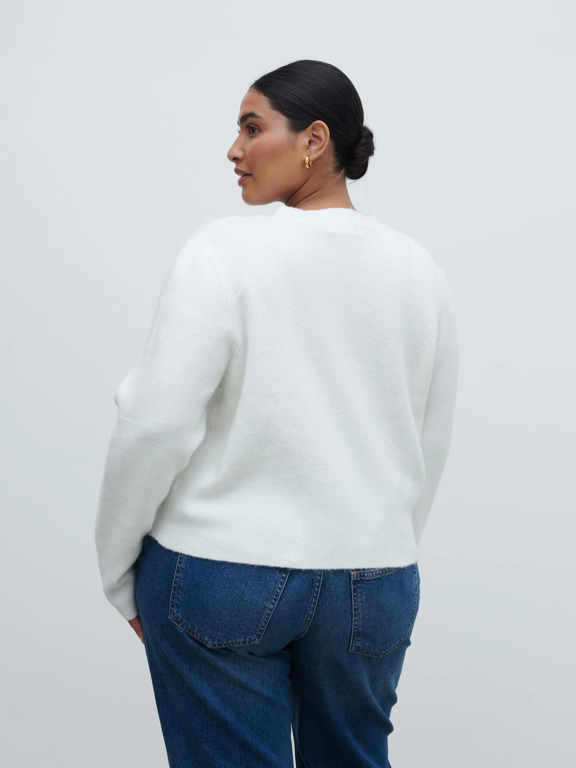 Sabrina Gold Button Knit Cardigan Curve - Cream - Image 4
