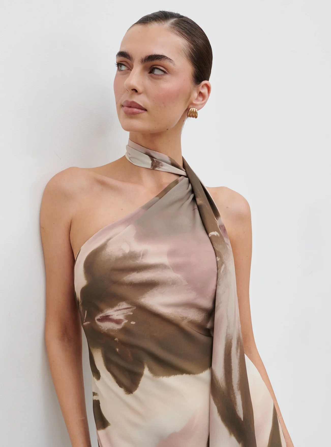 Sheree One Shoulder Chiffon Maxi Dress - Neutral Watercolour Floral - Image 3