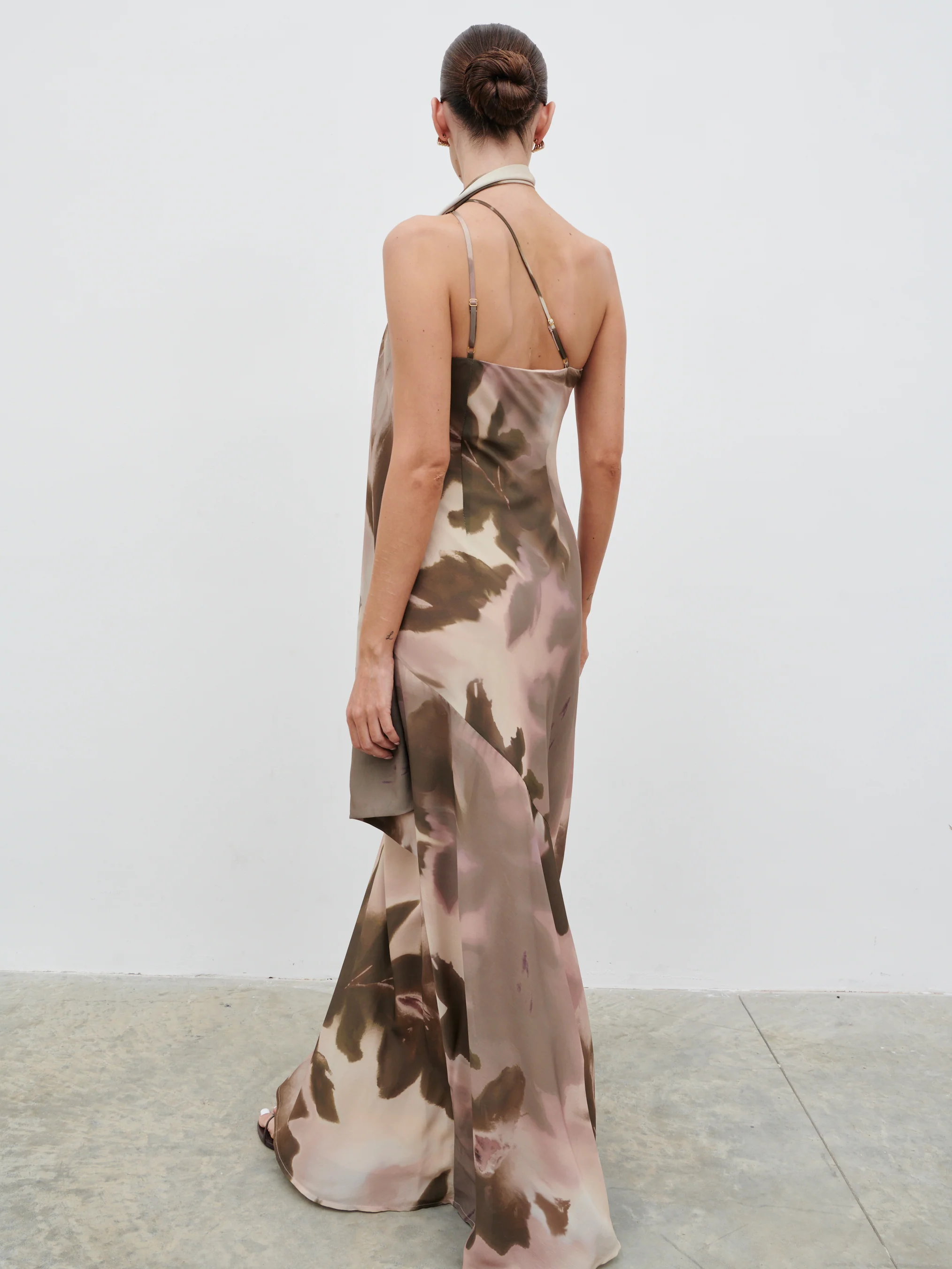 Sheree One Shoulder Chiffon Maxi Dress - Neutral Watercolour Floral - Image 7