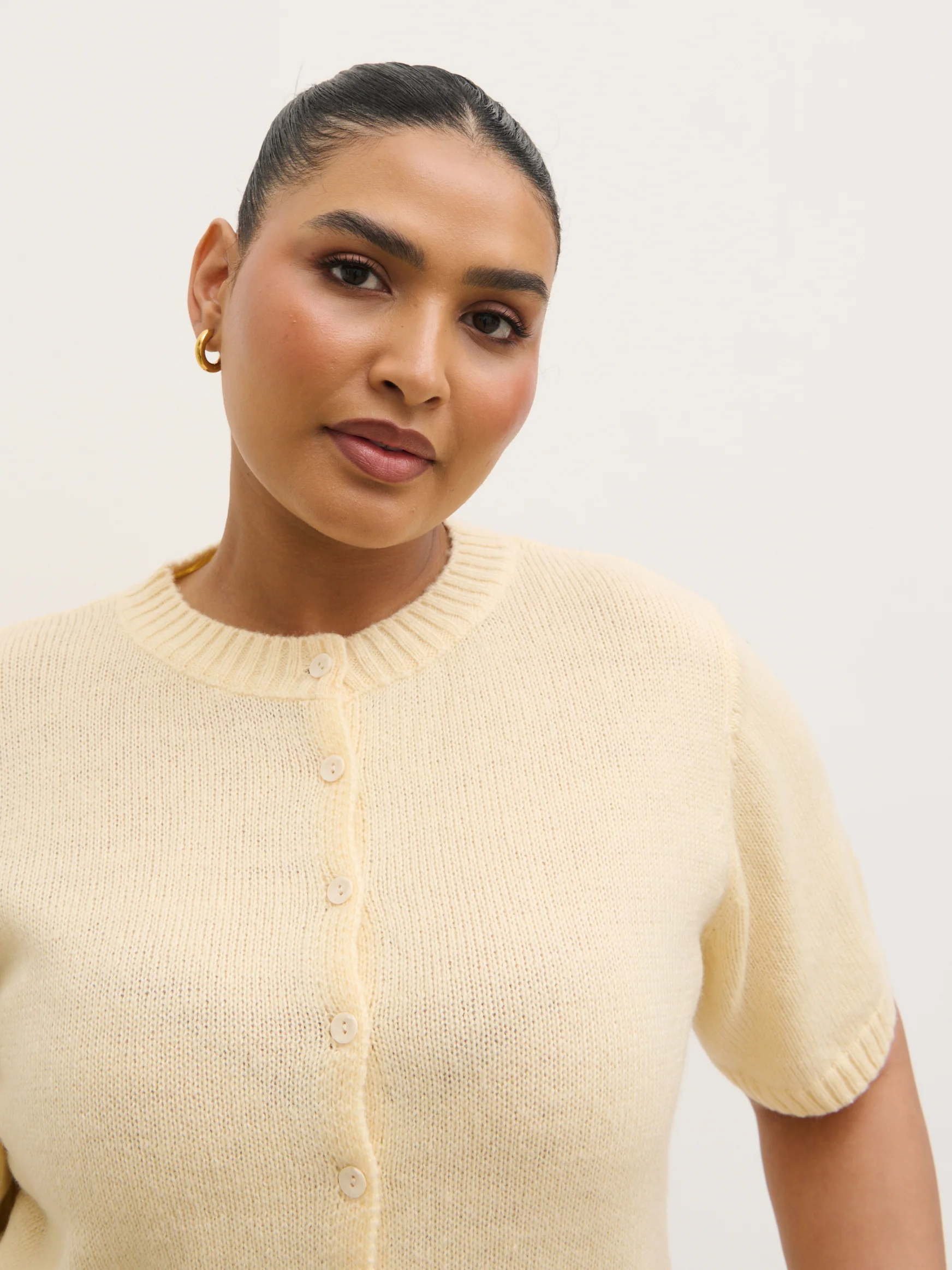 Shilou Button Up Knit Top Curve - Butter Lemon - Image 2