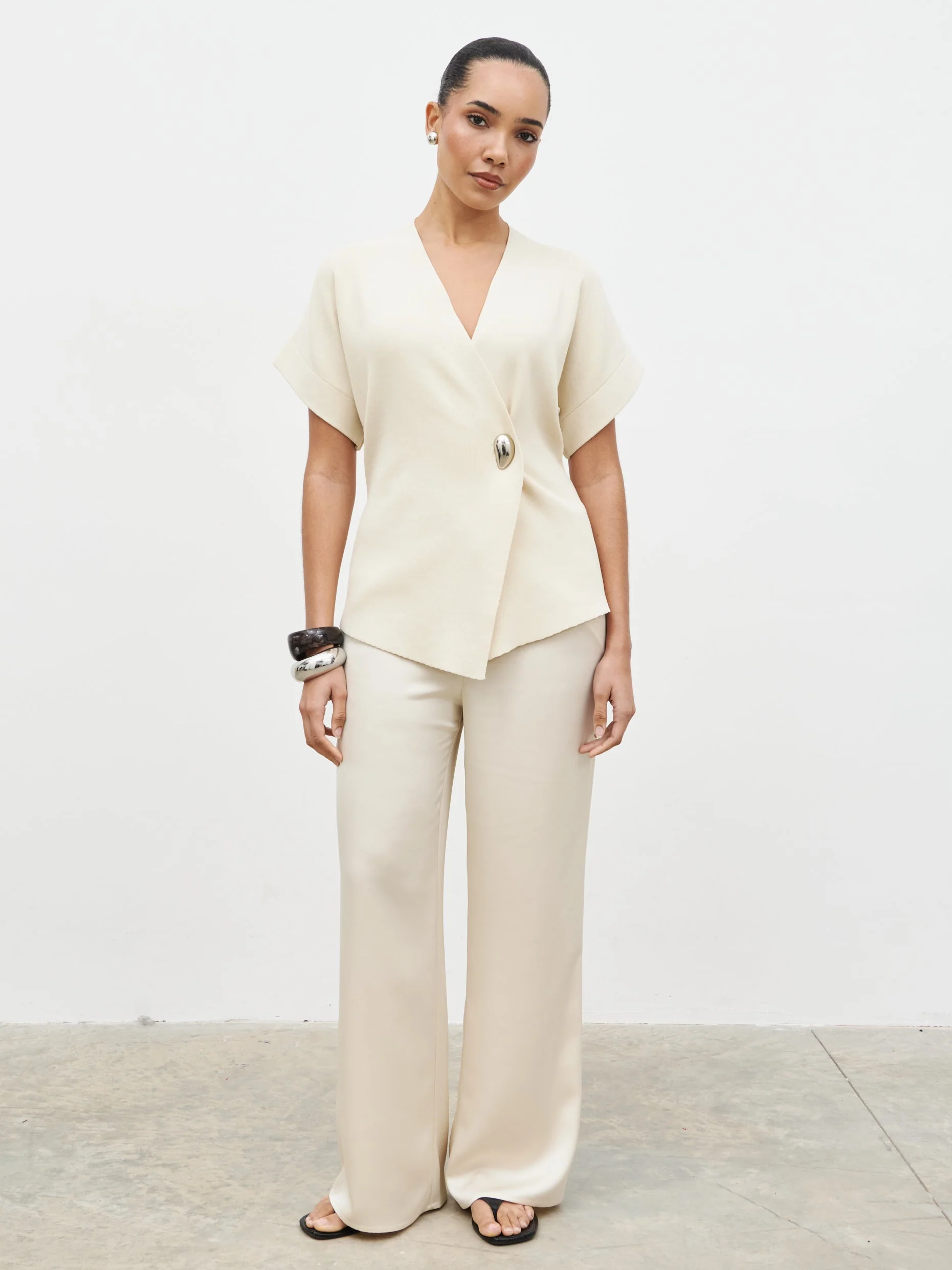 Solana Open Sleeve Trim Detail Knit Jacket - Cream - Image 2