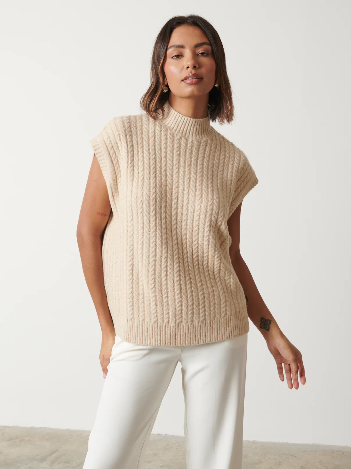 Stevie Boxy Sleeveless Jumper - Oatmeal - Image 3