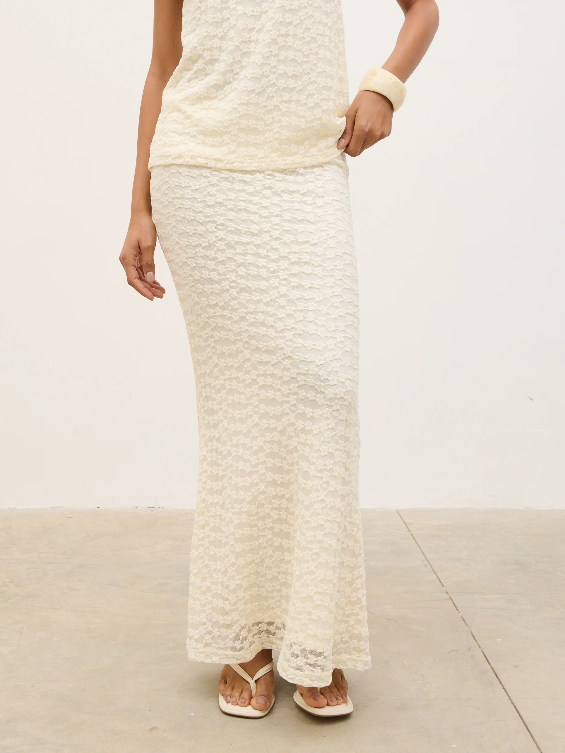 Talia Floral Maxi Skirt - Cream - Image 3