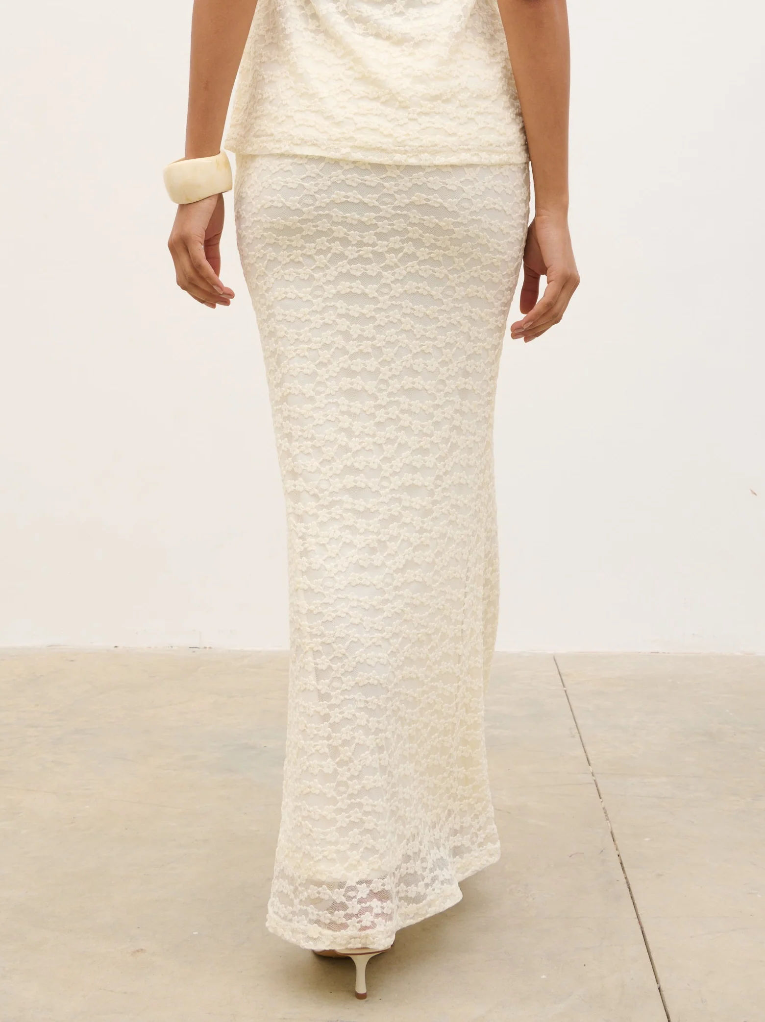Talia Floral Maxi Skirt - Cream - Image 7