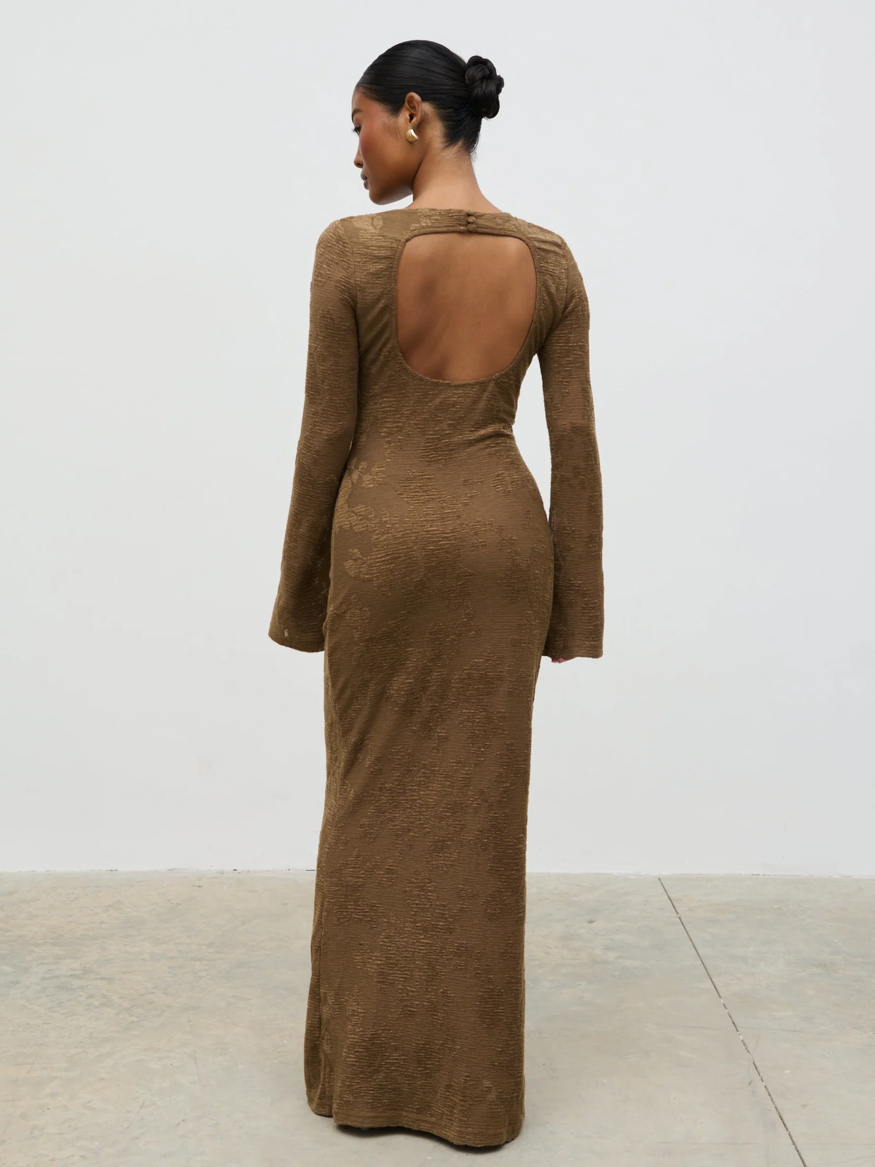 Tanaia Long Sleeve Jersey Maxi Dress - Chocolate Floral - Image 7