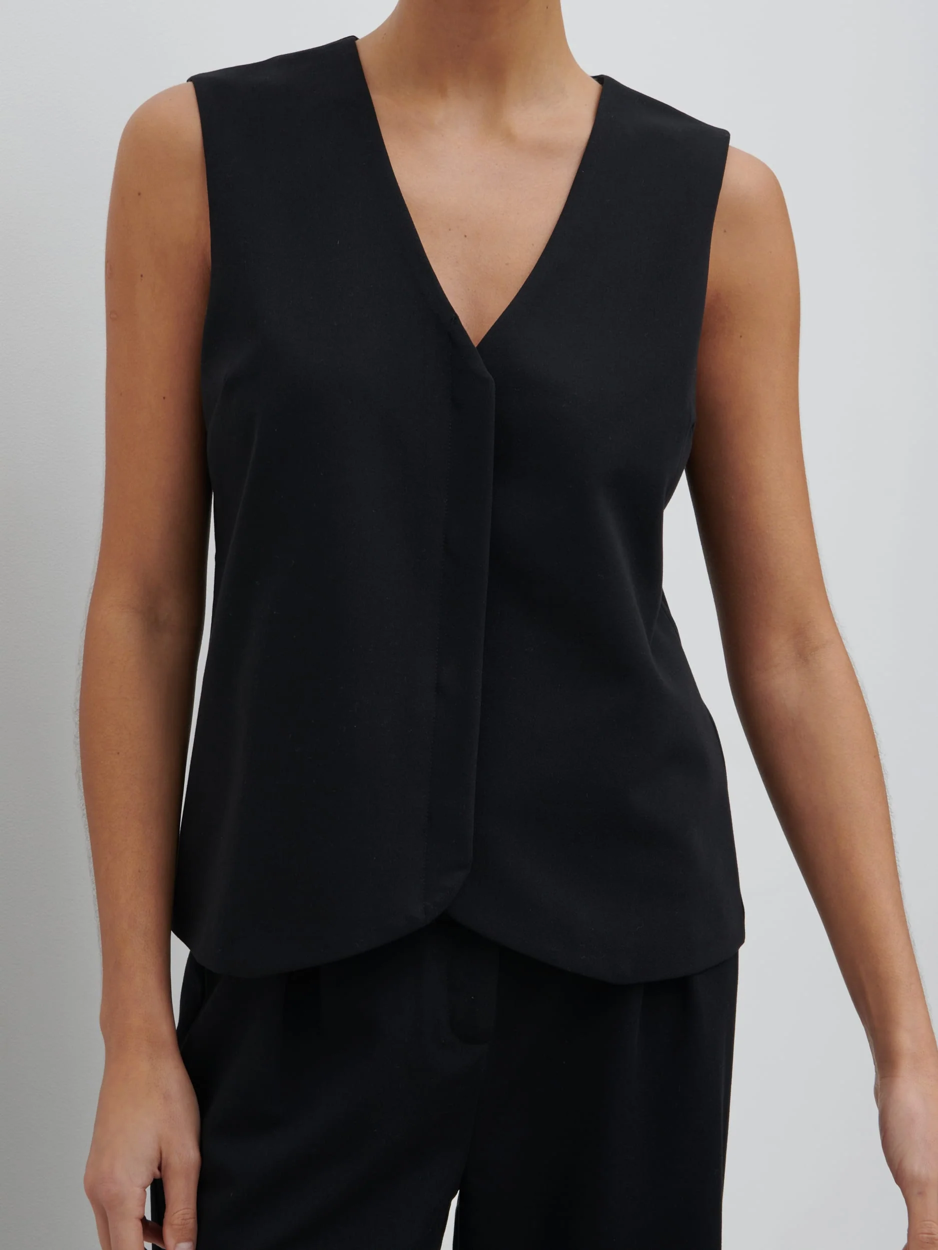 Taya Tailored Waistcoat - Black - Image 3