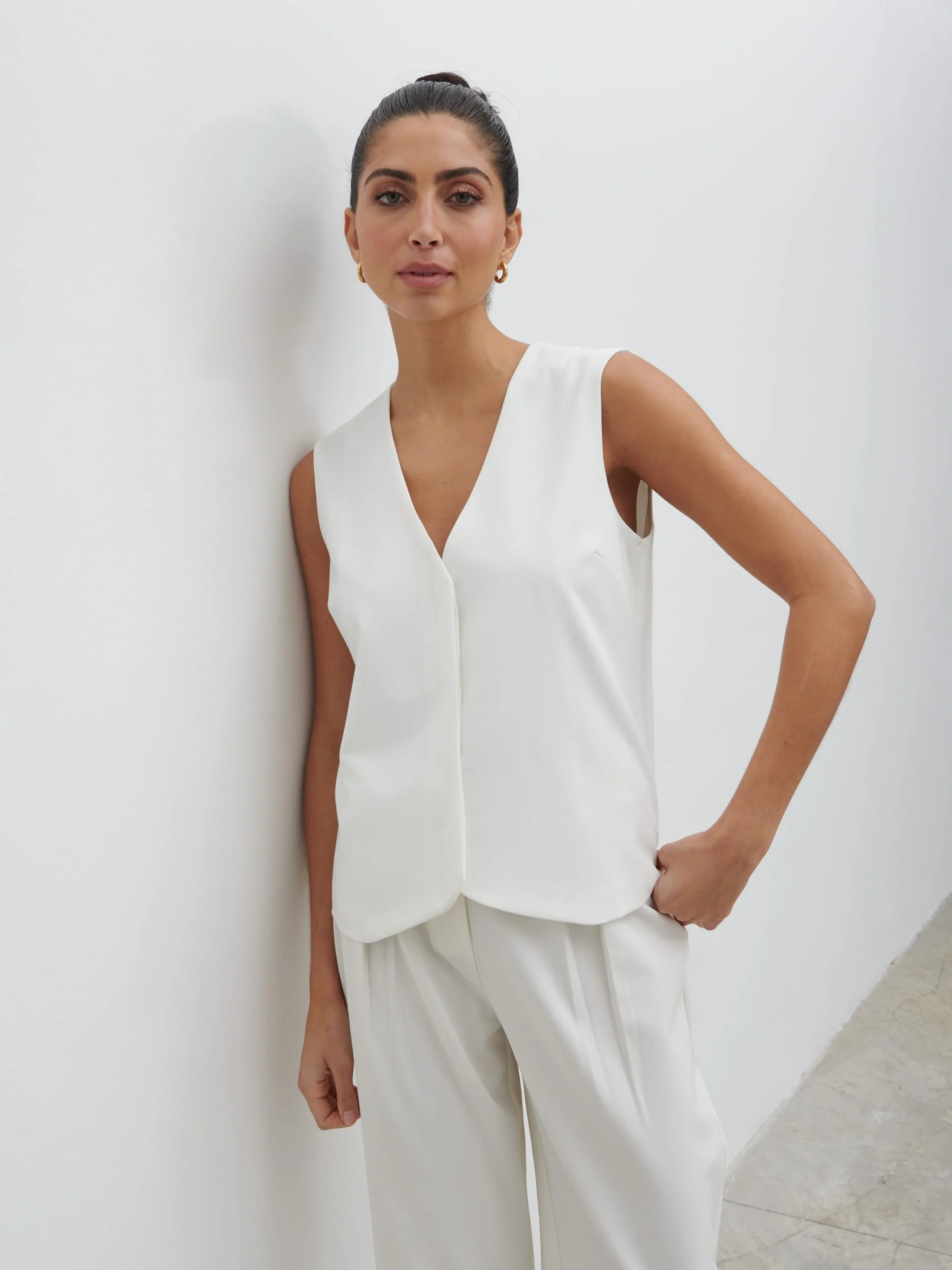 Taya Tailored Waistcoat - Cream - Image 3