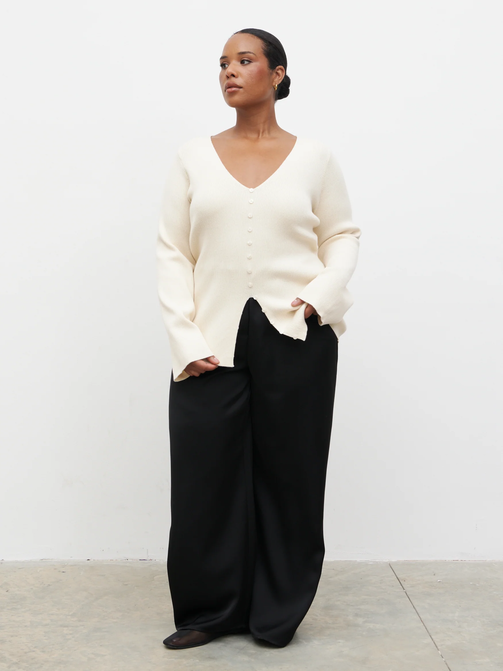 Tia Knit Top Curve - Cream - Image 3