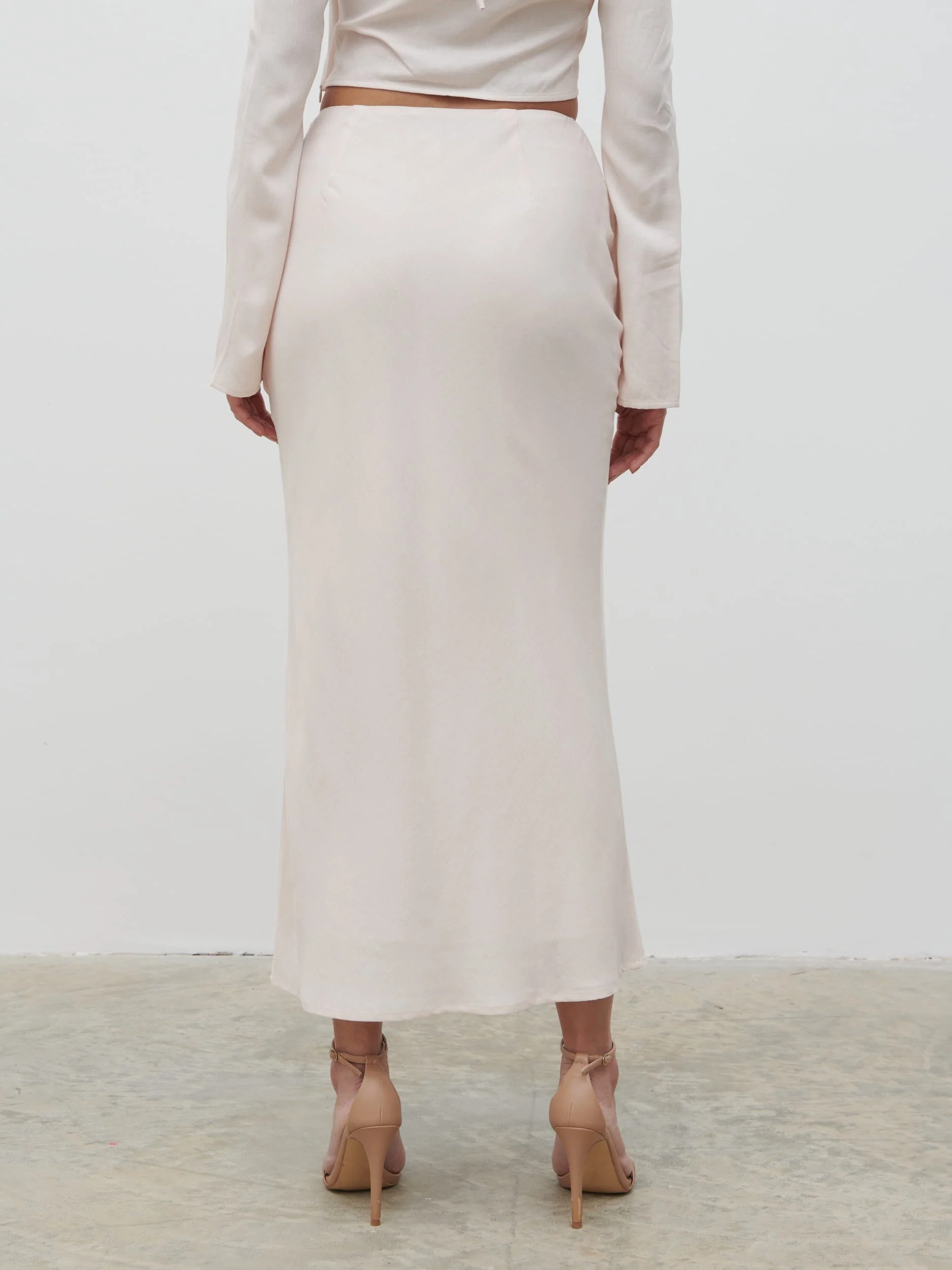 Tiffany Midaxi Skirt - Pale Blush - Image 4
