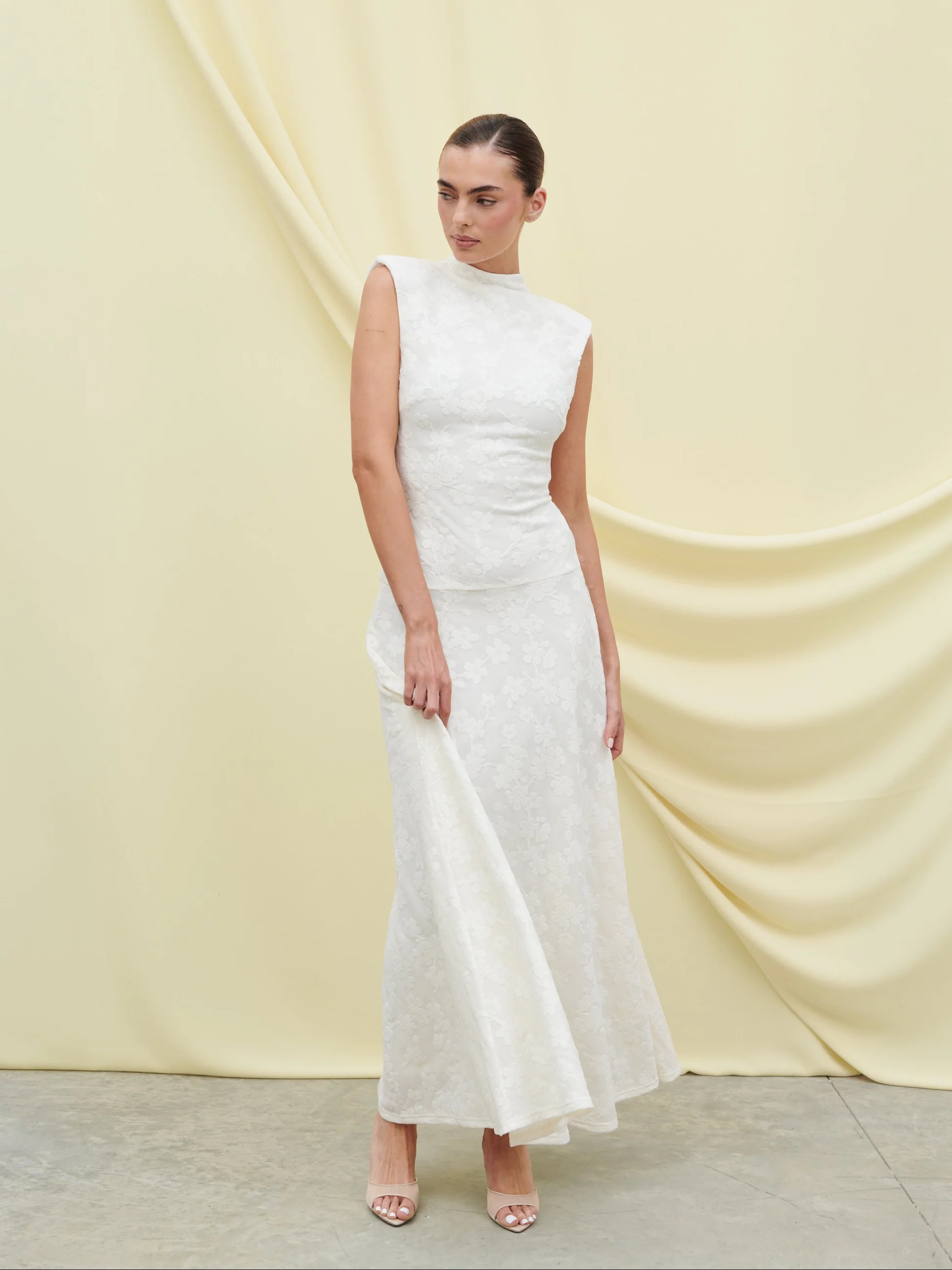 Tyra Drop Hem Floral Maxi Dress - Cream - Image 5