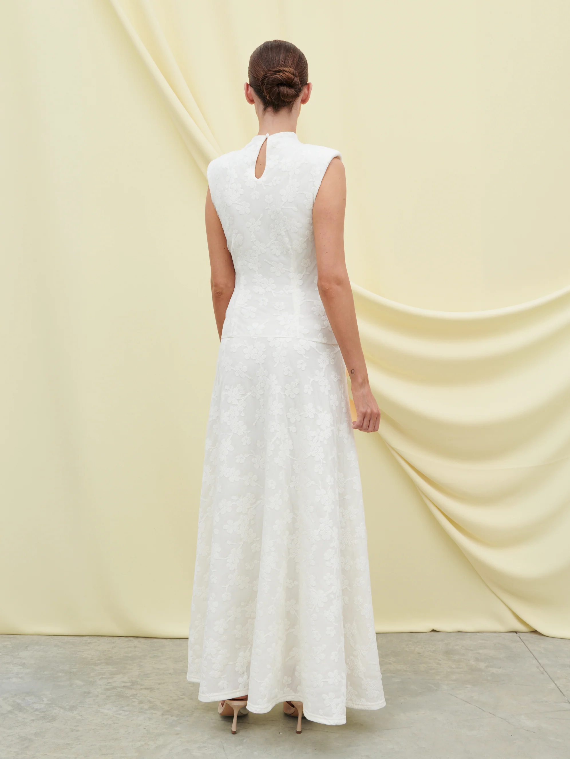 Tyra Drop Hem Floral Maxi Dress - Cream - Image 8