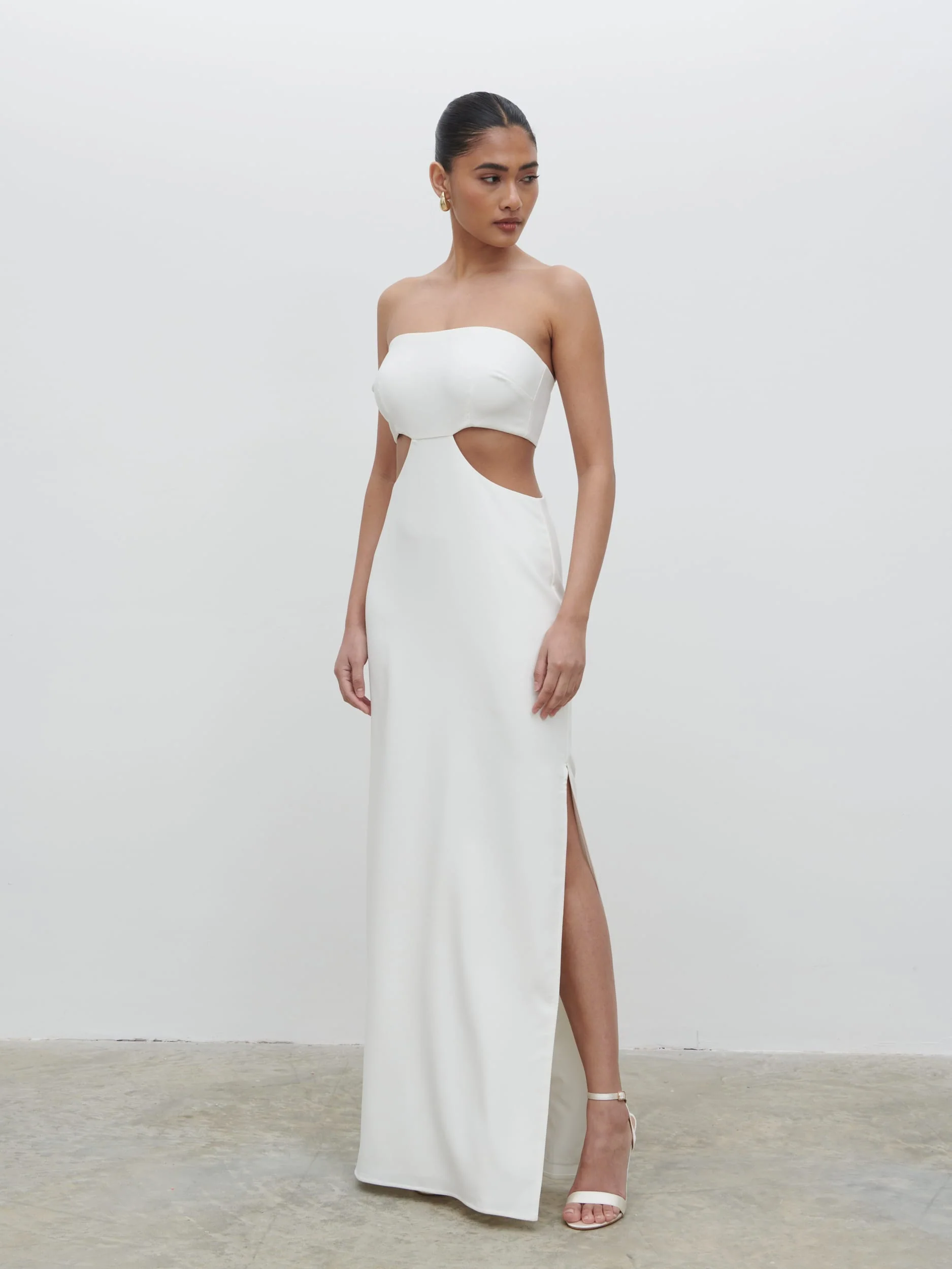 Verde Bandeau Cut Out Maxi Dress - Ivory - Image 3