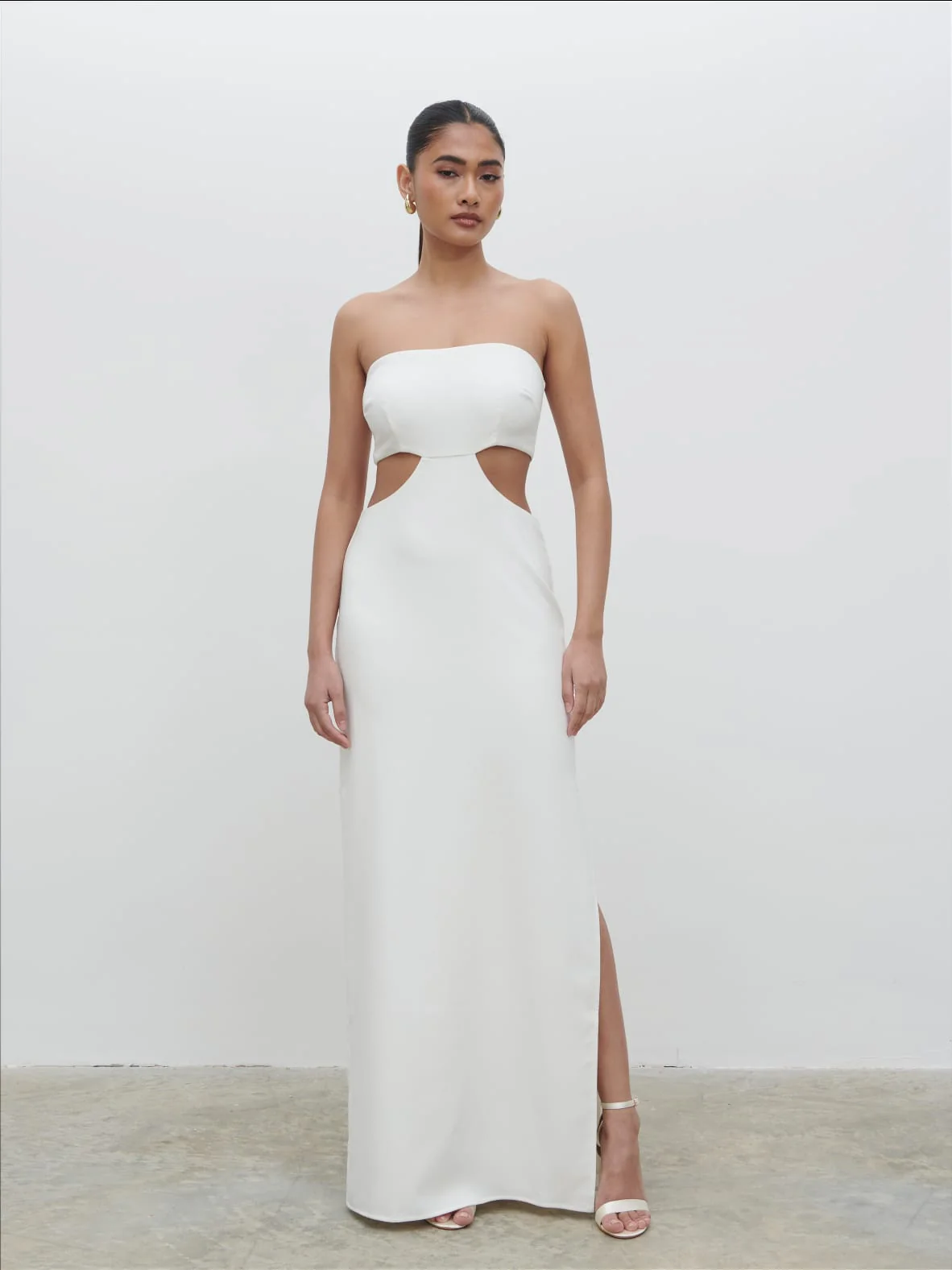 Verde Bandeau Cut Out Maxi Dress - Ivory - Image 5