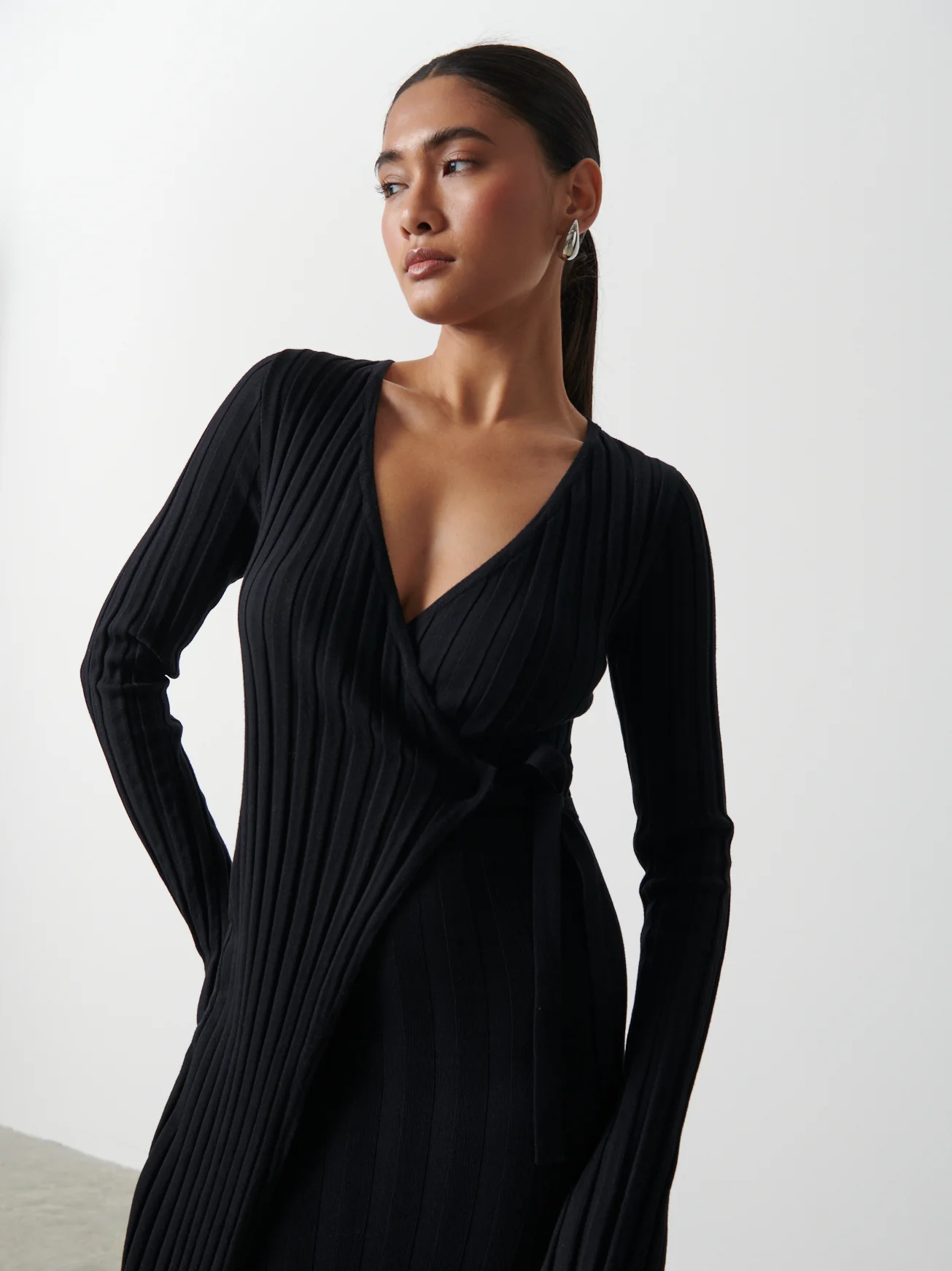 Vinnie Wrap Tie Midaxi Dress - Black - Image 2