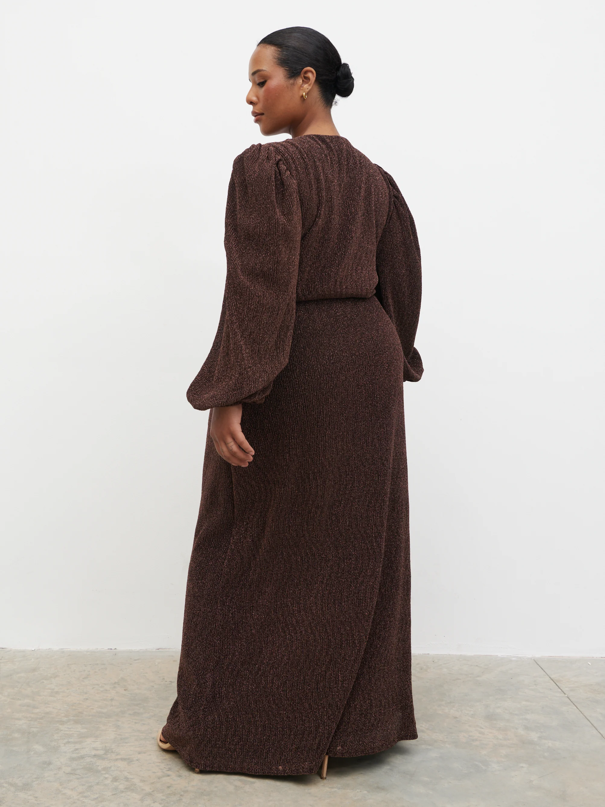 Zaya Lurex Metallic Maxi Dress Curve - Brown - Image 4