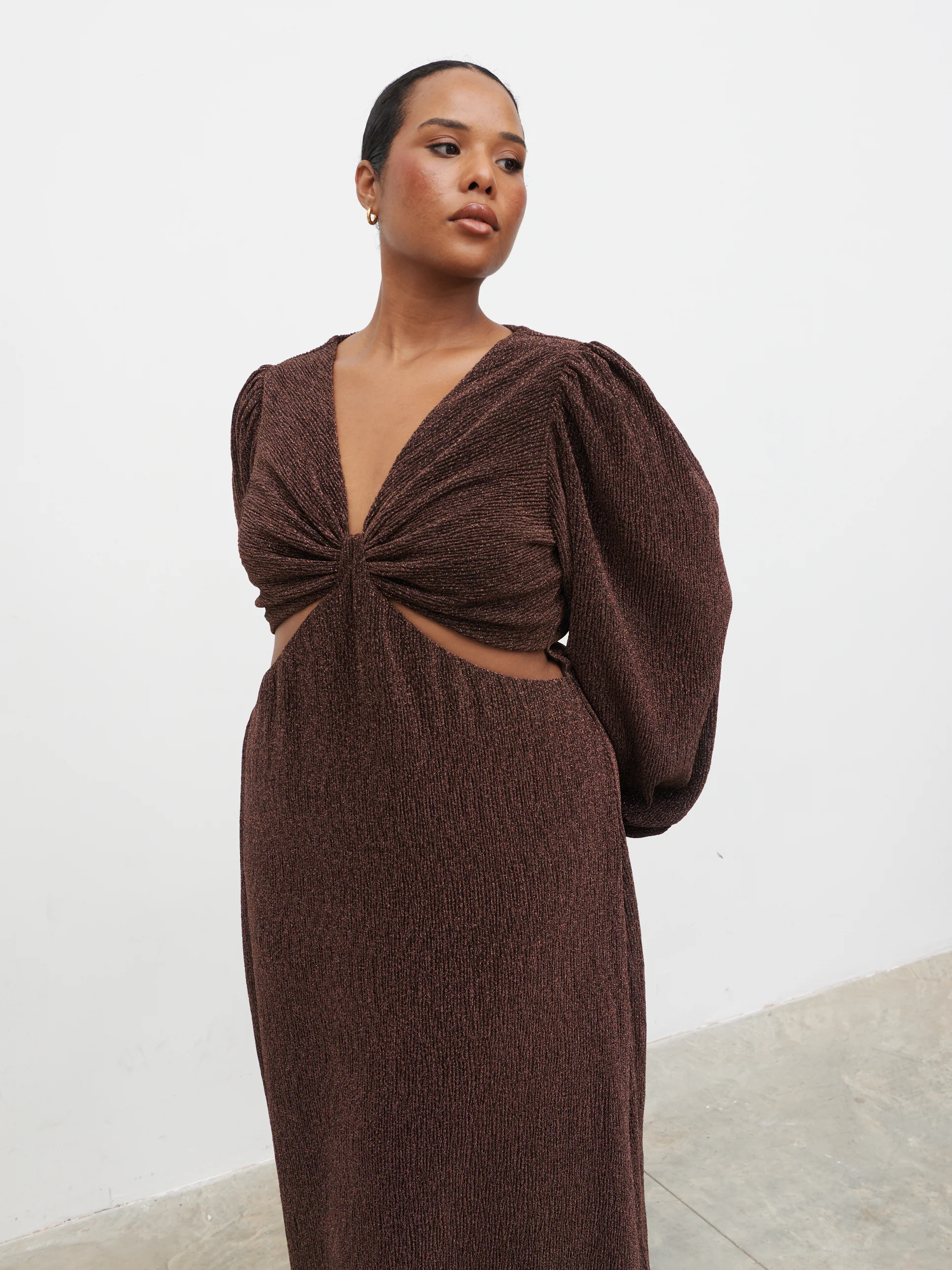 Zaya Lurex Metallic Maxi Dress Curve - Brown - Image 6