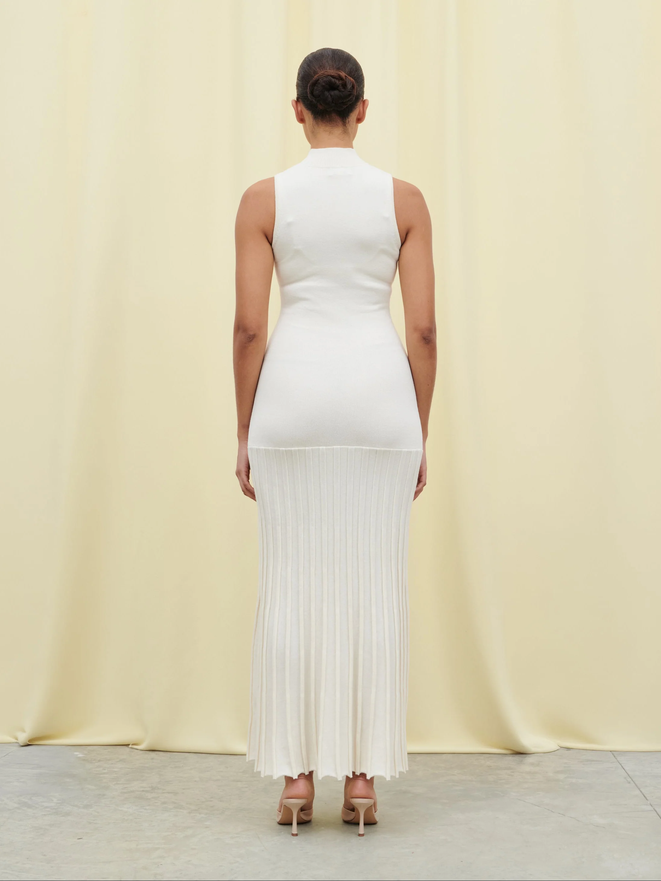Zena Grown Neck Drop Hem Maxi Dress - Cream - Image 7